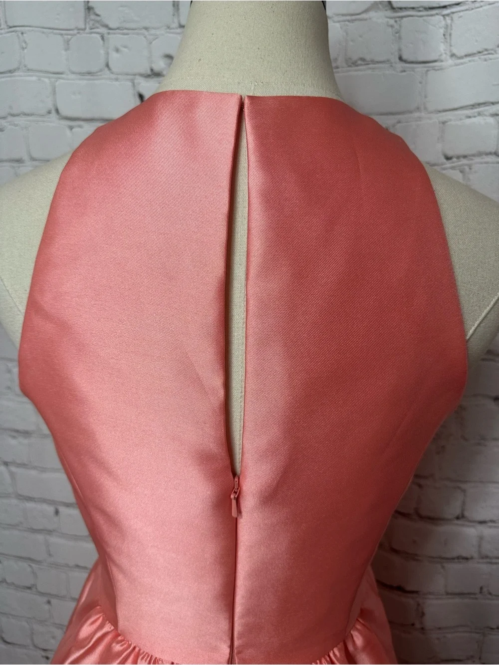 Alfred Sung Sleeveless Apricot Satin Special Occasion Gown Size 4 - Picture 4 of 9
